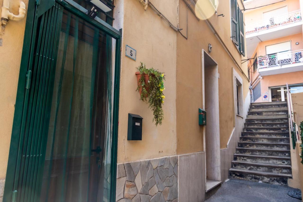218 - Le Petit Bijou, Centro Storico Di Sanremo - 800M Dall'Ariston Apartment Ngoại thất bức ảnh