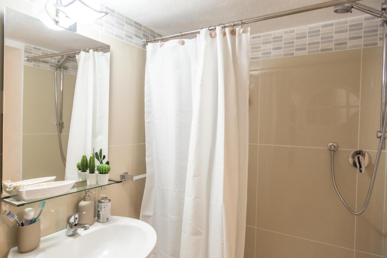 218 - Le Petit Bijou, Centro Storico Di Sanremo - 800M Dall'Ariston Apartment Ngoại thất bức ảnh
